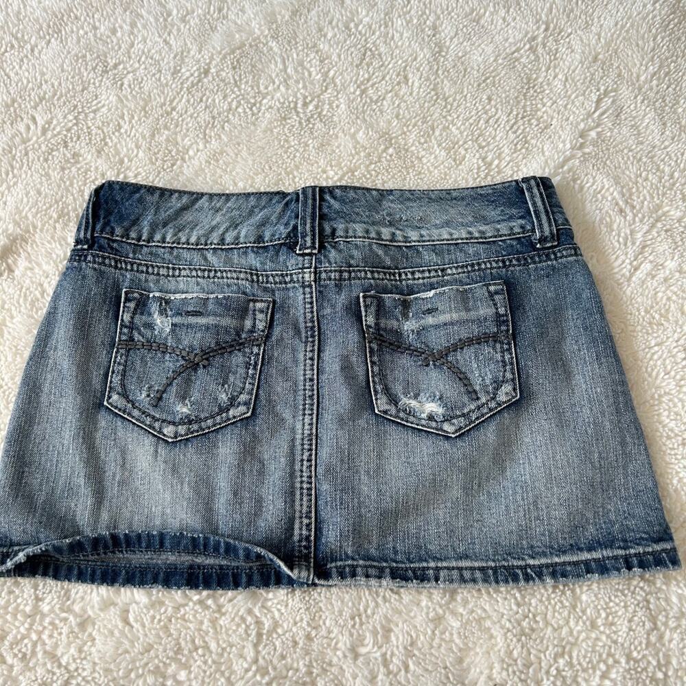 So Wear It Declare It Low Rise Blue Denim Mini Skirt Sz7 Embroidered Retro 2000s - Picture 2 of 6